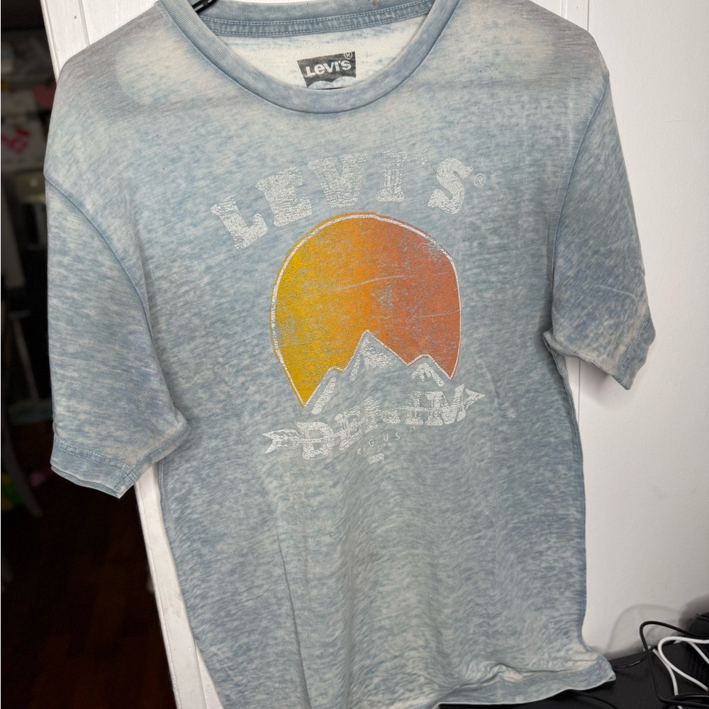 Levi's Blue T-Shirt with Orange Mountain Design